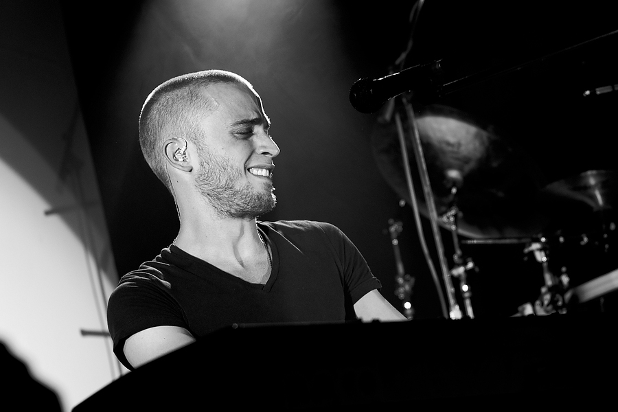 Romain Thorel, Keyboard, B&W, Lazuli, Lydney Town Hall, Lydney