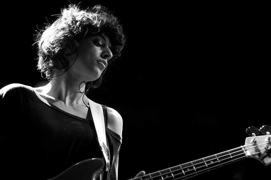 Chloë Alper, Bass, B&W, Pure Reason Revolution, The Picturedrome, Holmfirth
